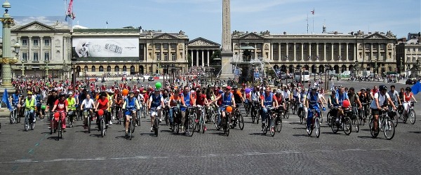 The bike festival and its giant picnic rolls out in June!